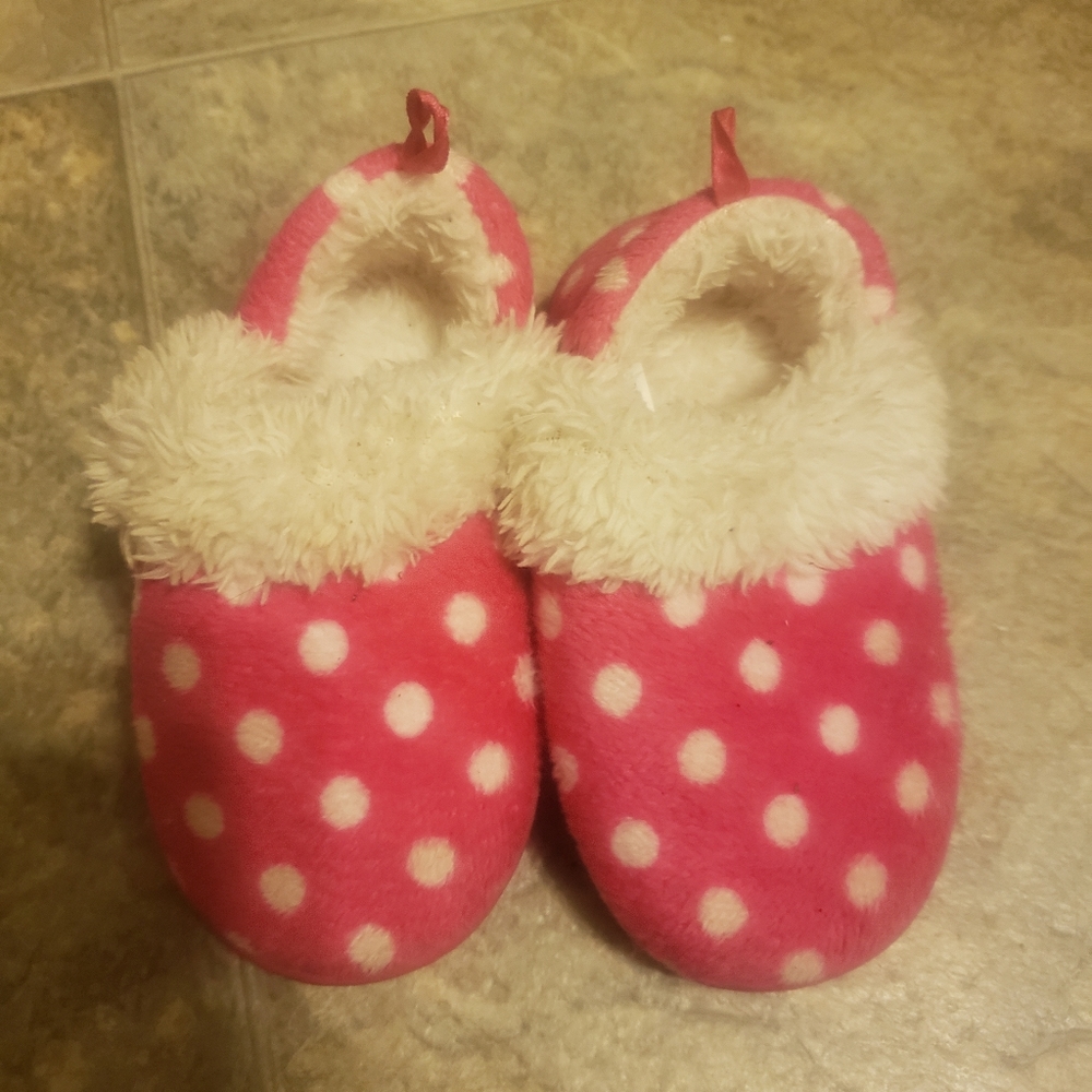 Slippers - Picture 2 of 3